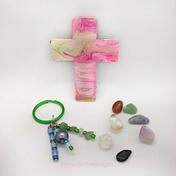 Spring Bundle Cross Magnet , Green Aventurine and Bead Keychain and 7 polished crystal tumbles.